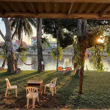 Ban Narai River Guesthouse-3